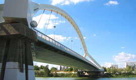Barqueta's bridge