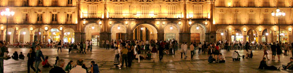 Nightlife in Spain The Plaza Mayor in Salamanca